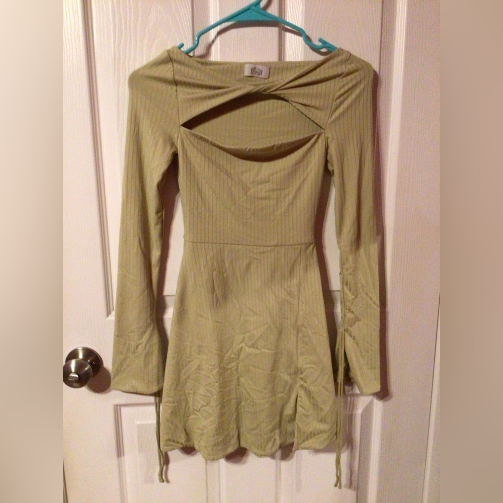 Green long sleeve mini dress from Oh Polly in size 0